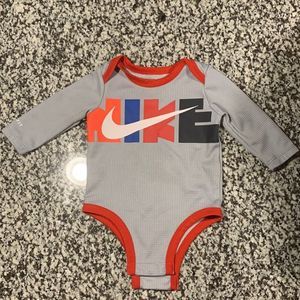 Nike long sleeve size 6M
